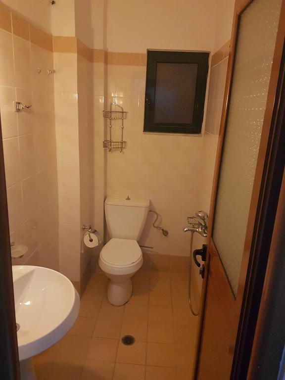 Perla Hotel Saranda 外观 照片