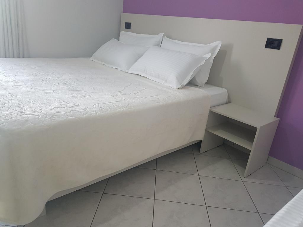 Perla Hotel Saranda 外观 照片