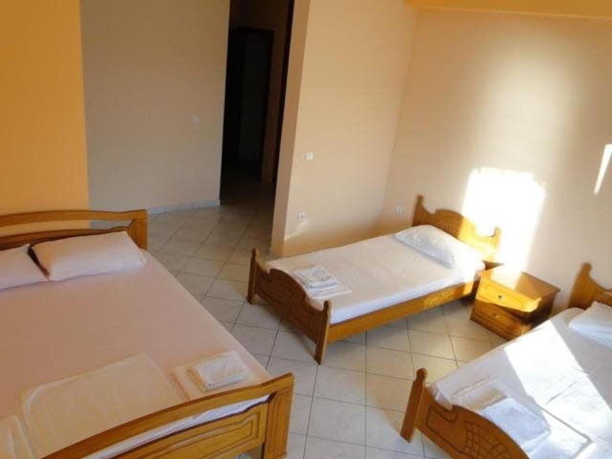 Perla Hotel Saranda 外观 照片