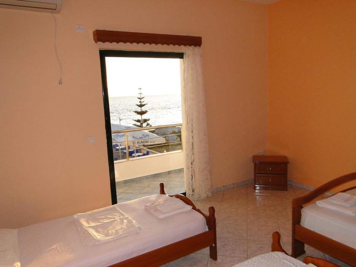 Perla Hotel Saranda 外观 照片